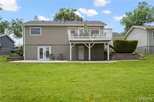407 Palermo Dr, Ballwin, MO 63021 - Photo 2