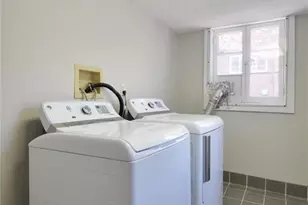 8045 Watkins, Saint Louis, MO 63105 - Photo 42