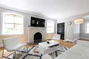 8045 Watkins, Saint Louis, MO 63105 - Photo 10