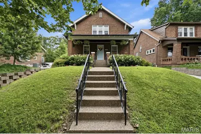 7360 Northmoor Drive, Saint Louis, MO 63105 - Photo 1