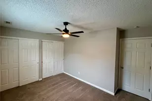 2279 Highland Hill Dr, Saint Peters, MO 63376 - Photo 4