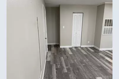 1913 Gascony Parc Drive #1913, Lake Saint Louis, MO 63367 - Photo 4