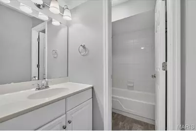 1107 Rue La Chelle Walk #1107, Saint Louis, MO 63141 - Photo 14