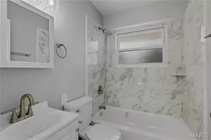 912 Burgos St, Spanish Lake, MO 63138 - Photo 10