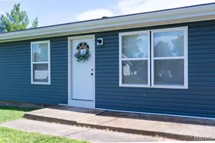 816 W Jackson Ave, Robertsville, MO 65066 - Photo 1