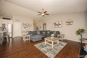 126 Riverdale Woods Cir, O'Fallon, MO 63366 - Photo 10
