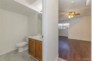 1017 Arlington Ct, Warrenton, MO 63383 - Photo 8