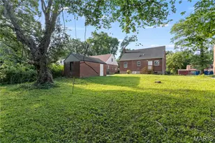 124 Habecking Dr, Jennings, MO 63137 - Photo 24