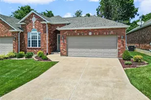 117 Tori Pines Dr, Saint Louis, MO 63129 - Photo 4