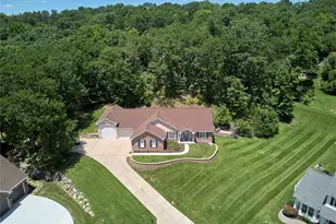 16873 Enderbush Ln, Eureka, MO 63025 - Photo 2
