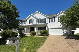 822 Emerald Pl Dr, Unincorporated, MO 63304 - Photo 2