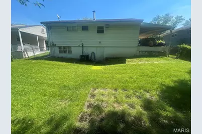 5661 Parchester Drive, Saint Louis, MO 63121 - Photo 16