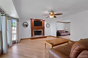 12823 Tammy Kay Dr, Saint Louis, MO 63128 - Photo 16