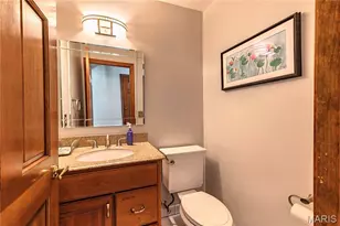 12823 Tammy Kay Dr, Saint Louis, MO 63128 - Photo 8