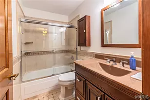 12823 Tammy Kay Dr, Saint Louis, MO 63128 - Photo 22