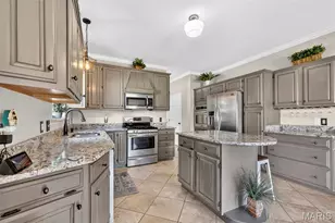 110 Antoinette Terrace, Lake Saint Louis, MO 63367 - Photo 18