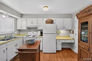 630 Rosetta Dr, Florissant, MO 63031 - Photo 8