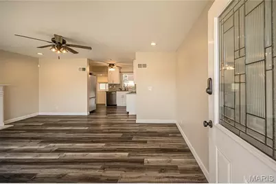 6300 Ashwell Drive, Saint Louis, MO 63123 - Photo 4