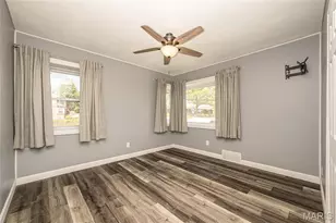 6300 Ashwell Dr, Saint Louis, MO 63123 - Photo 14