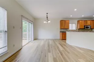508 Newkirk Cir, Saint Peters, MO 63303 - Photo 12