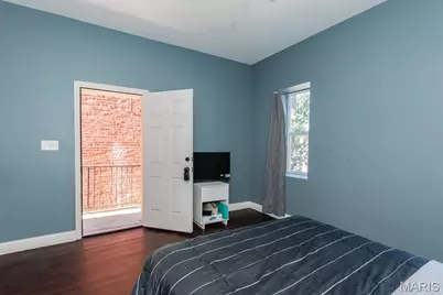 3436 Pennsylvania Avenue, Saint Louis, MO 63118 - Photo 6