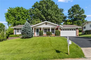 24 Forest Crest Dr, Chesterfield, MO 63017 - Photo 1