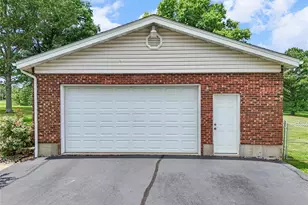 113 Sunnybrook Dr, Festus, MO 63028 - Photo 6