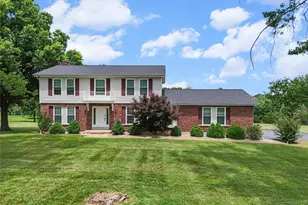 113 Sunnybrook Dr, Festus, MO 63028 - Photo 1