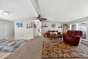 819 Horizon Ln, Fenton, MO 63026 - Photo 4