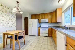 12798 Highstone Dr, Unincorporated, MO 63146 - Photo 8