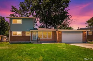 8906 Seneca Ave, Overland, MO 63114 - Photo 2