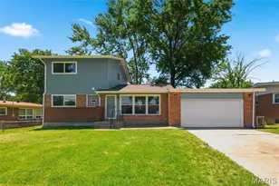 8906 Seneca Ave, Overland, MO 63114 - Photo 1