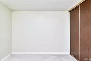 241 Valleyoak Ct, Ballwin, MO 63021 - Photo 22