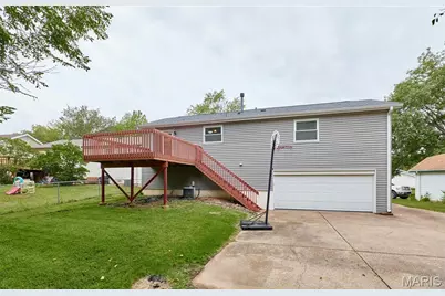 241 Valleyoak Court, Ballwin, MO 63021 - Photo 46