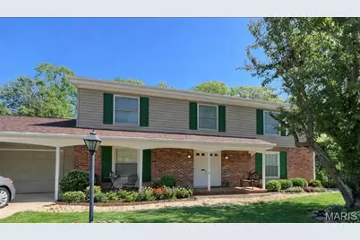 166 Southdown Drive, Chesterfield, MO 63017 - Photo 1