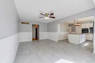 3756 Argonne Forest Dr, Florissant, MO 63034 - Photo 6