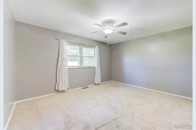 3756 Argonne Forest Drive, Florissant, MO 63034 - Photo 12