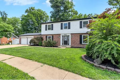 343 Ridge Trail Drive, Chesterfield, MO 63017 - Photo 2