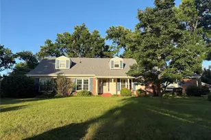 329 Turnbury Cir, Ballwin, MO 63011 - Photo 1