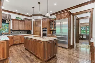 108 Bluffs Pl, Eureka, MO 63025 - Photo 2