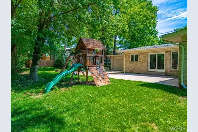 341 Elmcrest Drive, Ballwin, MO 63011 - Photo 58