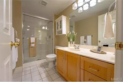 341 Elmcrest Drive, Ballwin, MO 63011 - Photo 50