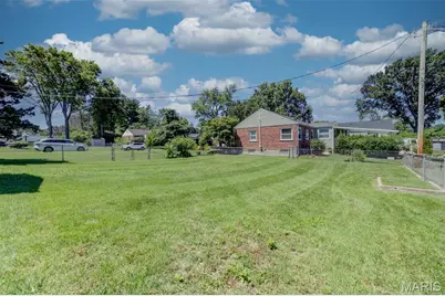 8351 S Laclede Station Road, Unincorporated, MO 63123 - Photo 30