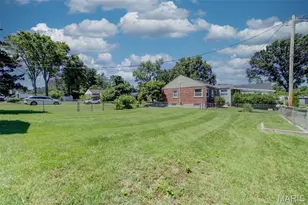 8351 S Laclede Station Rd, Unincorporated, MO 63123 - Photo 30