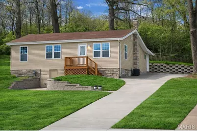 810 Forest Avenue, Valley Park, MO 63088 - Photo 2