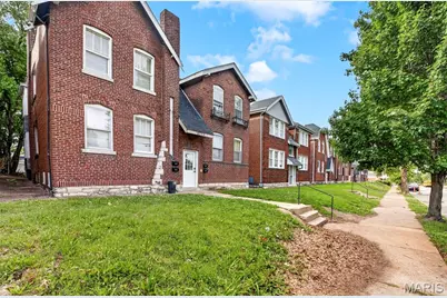 4726 S Grand Boulevard, Saint Louis, MO 63111 - Photo 2