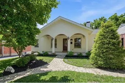 856 Fuhrmann Terrace, Kirkwood, MO 63122 - Photo 2
