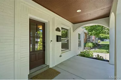 856 Fuhrmann Terrace, Kirkwood, MO 63122 - Photo 4