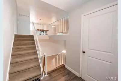 367 Napoli Court, Ballwin, MO 63021 - Photo 4