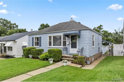5262 Fairview Avenue, Saint Louis, MO 63139 - Photo 1